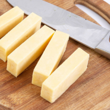 Cow Milk Cheddar Cheese (1/2 lb)